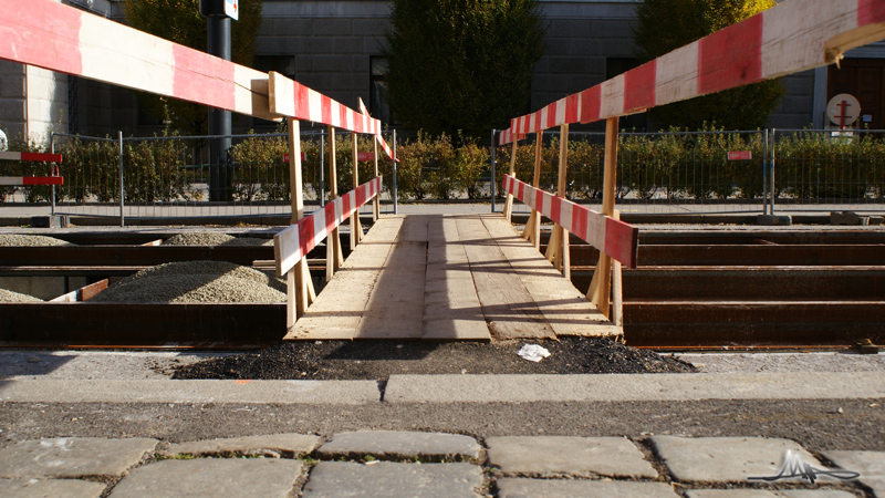 2009/11/15 | Reichsratsstraße | Bau des Verbindungsgleises 07