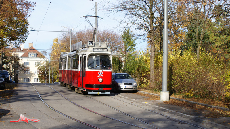 2009/11/15 | 37 (Döblinger Bad) | 4023 mit neuem WL-Emblem - Bild 01