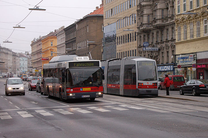 9907 - Bild 02