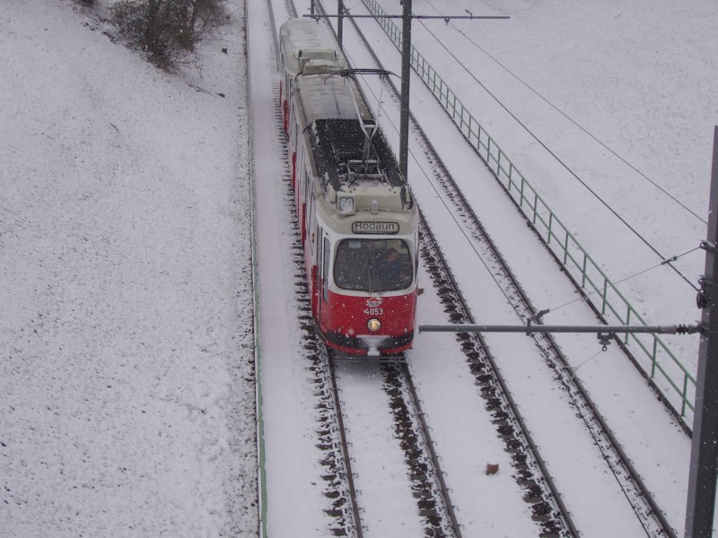 E2 4053 + c5 auf Linie 60