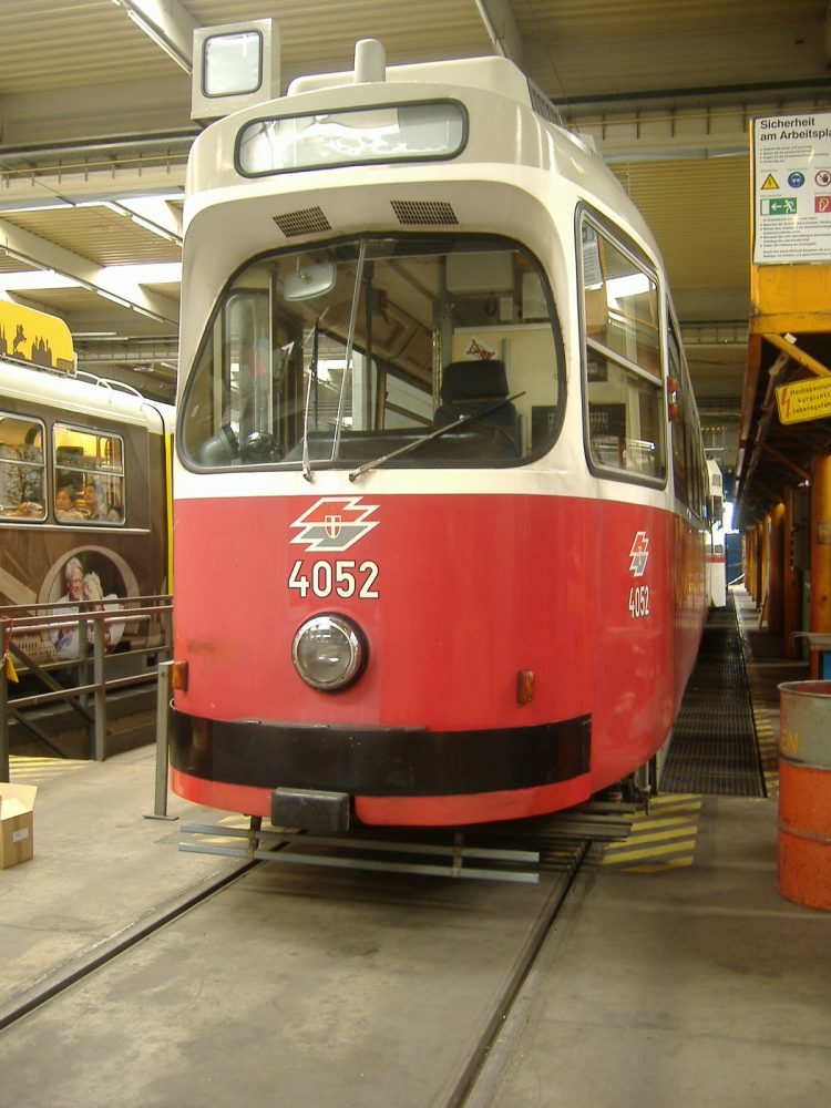 4052 - HW