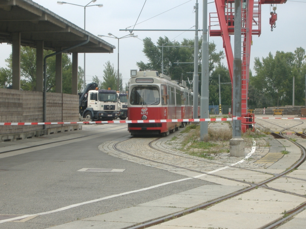 4072 - HW