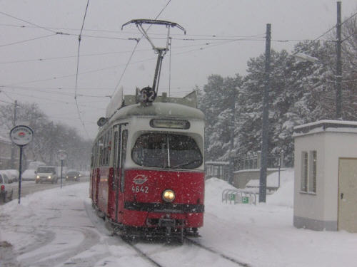 4642 (1)