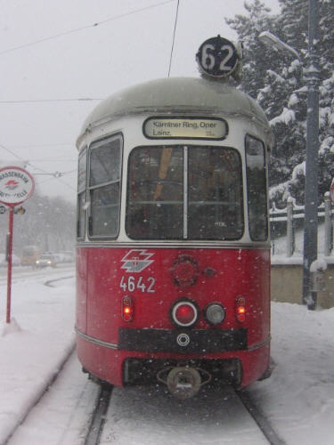 4642 (3)