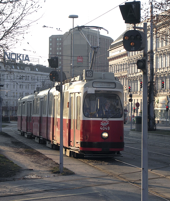 E2 - 4049 - 001
