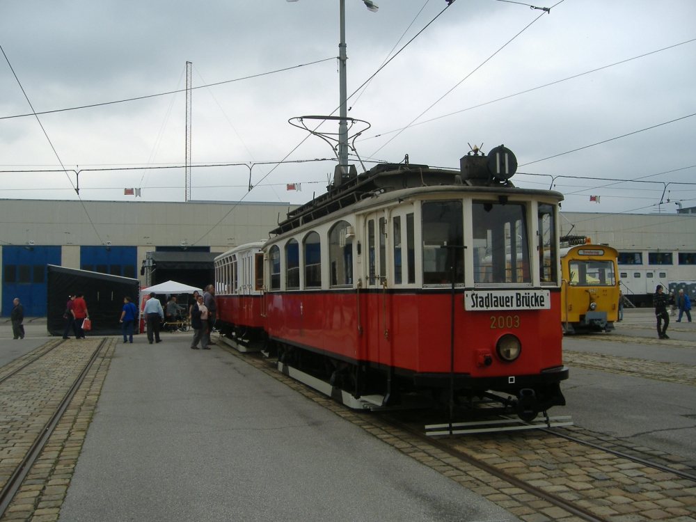 2003 - HW