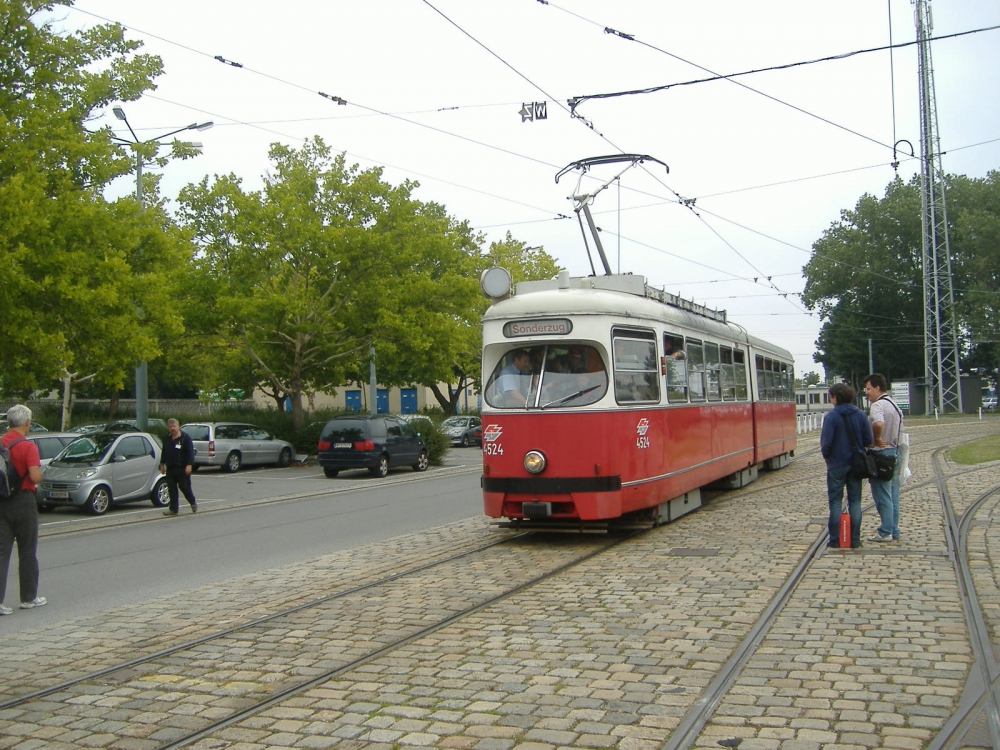 4524 - HW