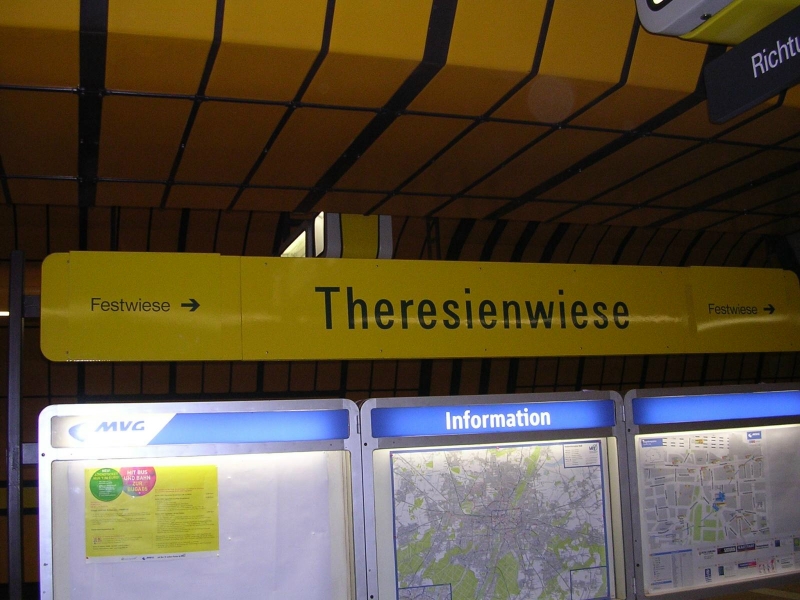 Haltestelle_Theresienwiese