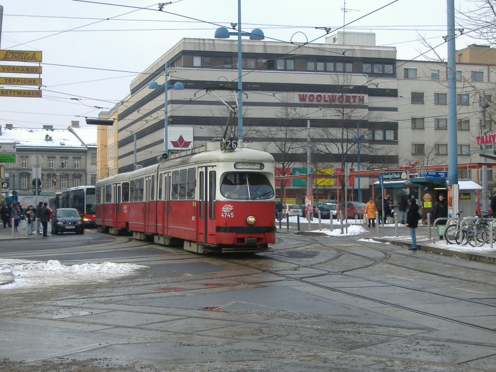4745- Linie 26