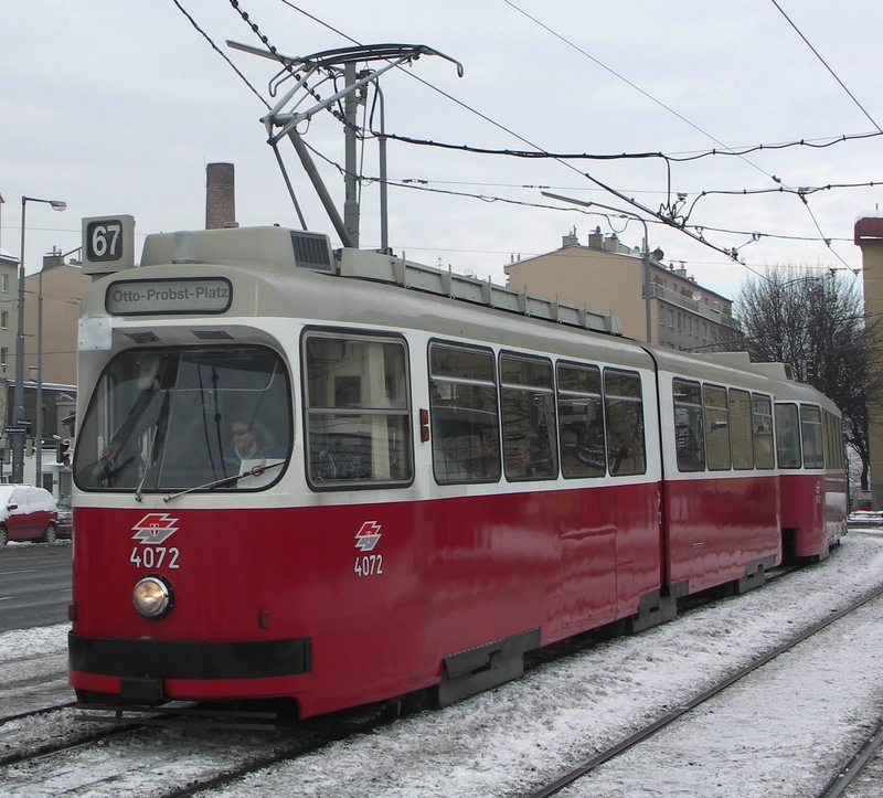 E2 - 4072 - 004