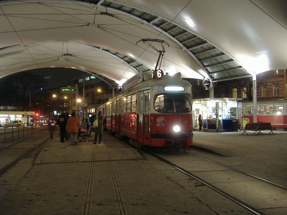 4513 - Linie 6