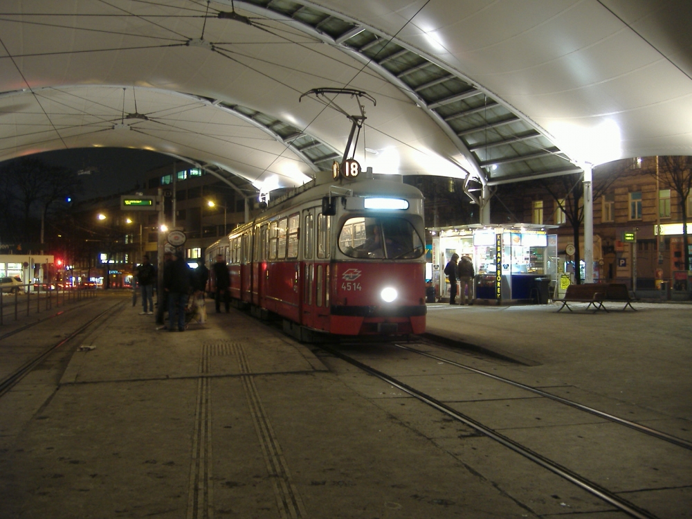 4514 - Linie 18