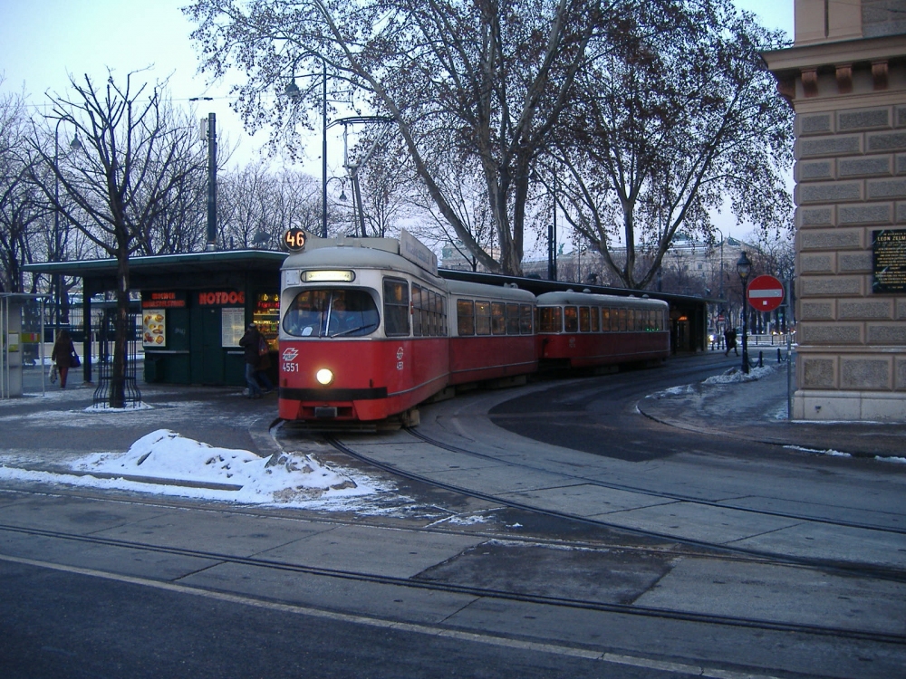 4551 - Linie 46