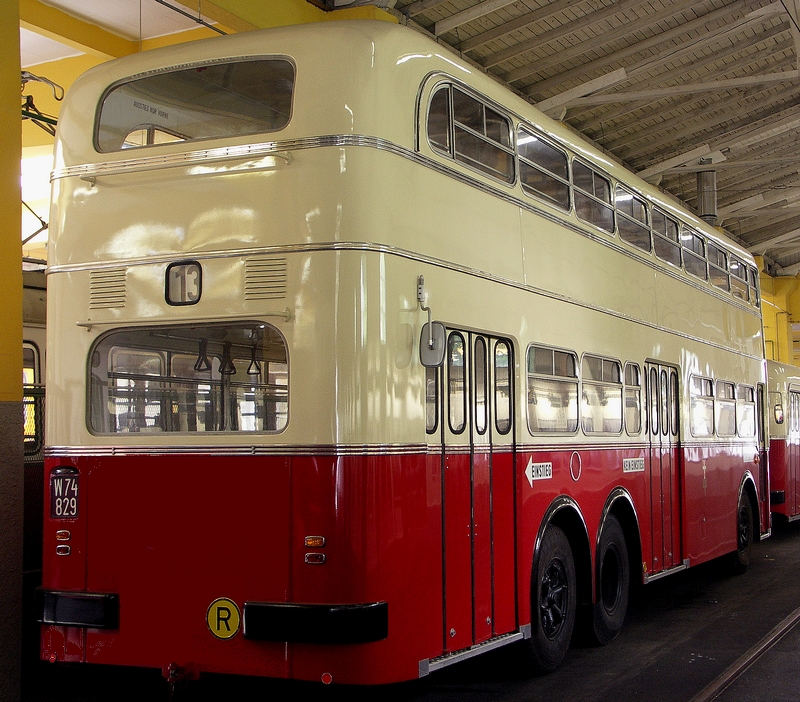 __DD 2FU - 8229 - 005