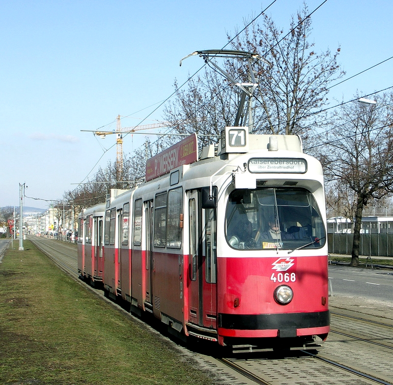 E2 - 4068 - 002