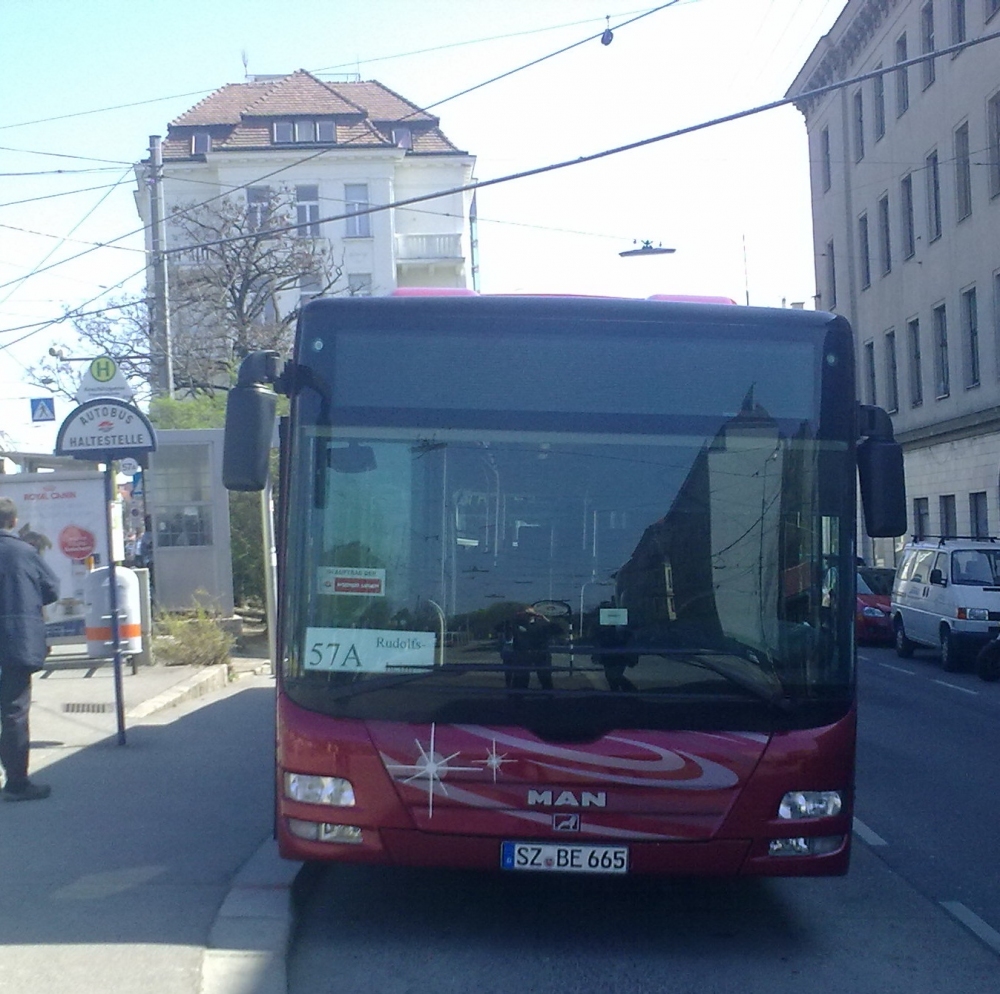 08.04.10.: MAN-Testbus am 57A