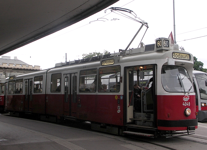 E2 - 4049 - 002