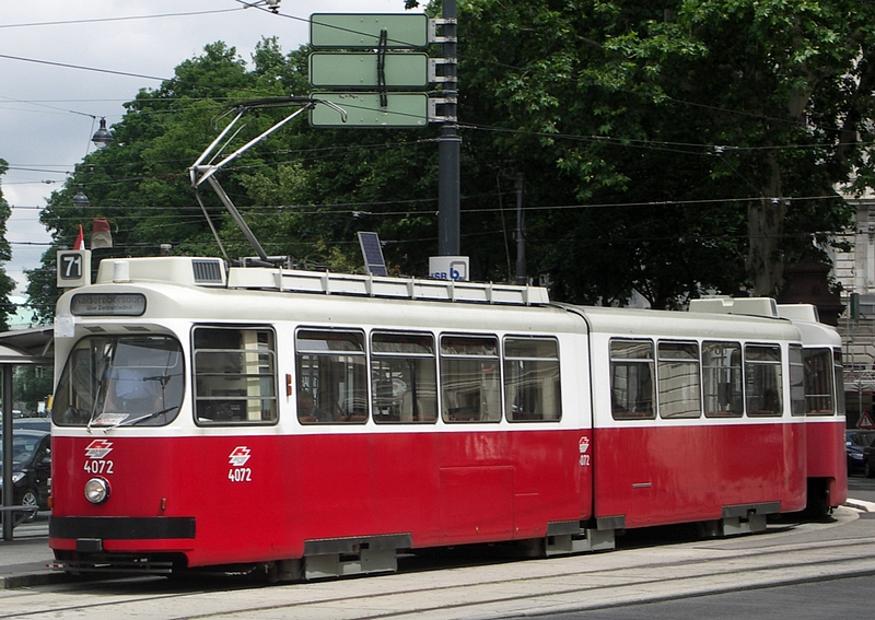 E2 - 4072 - 006