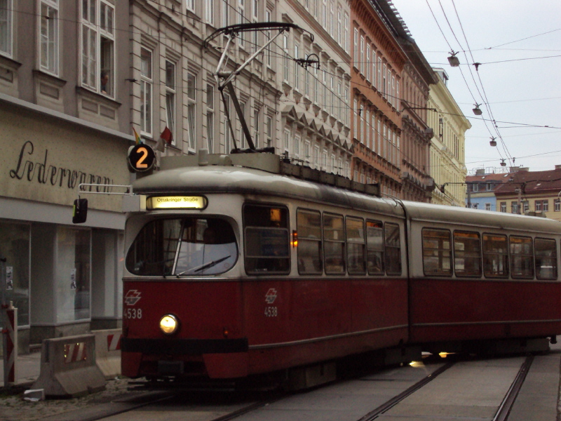 E1 4538 - Linie 2
