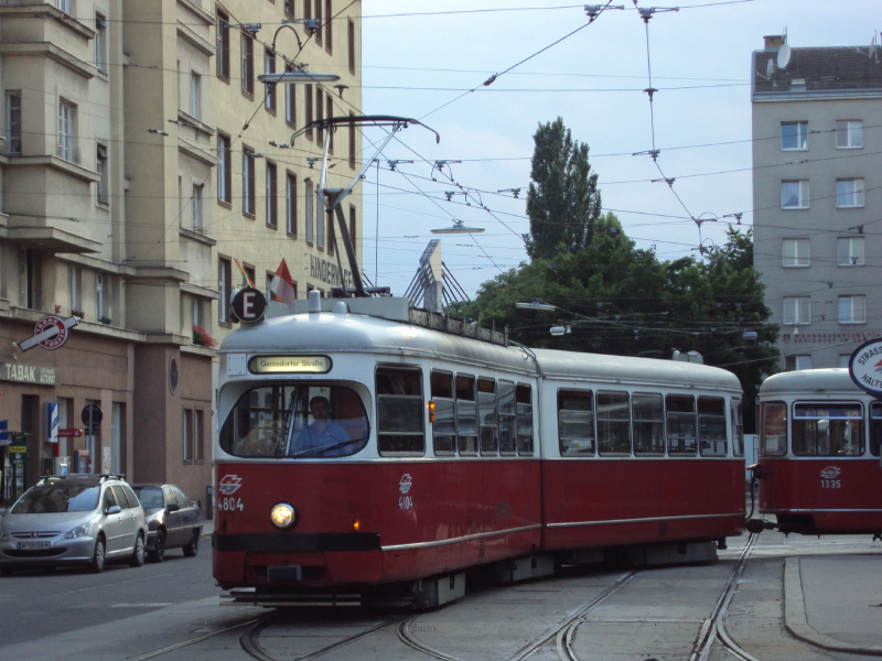 E1 4804 + c4 1335 - Linie E