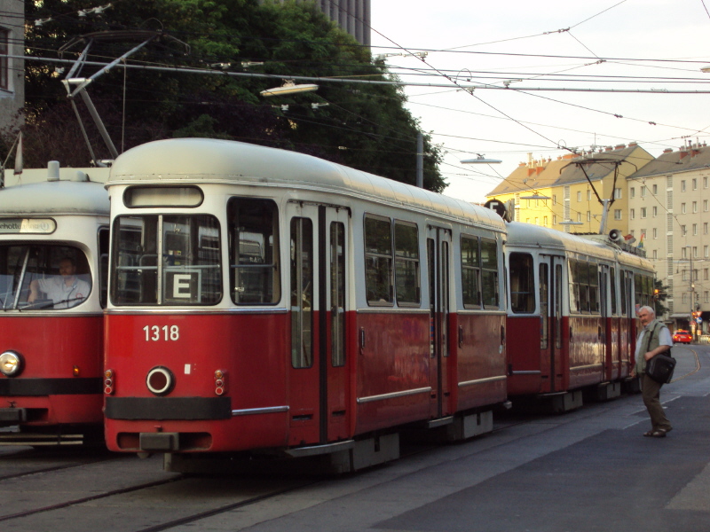 c4 1318 - Linie E