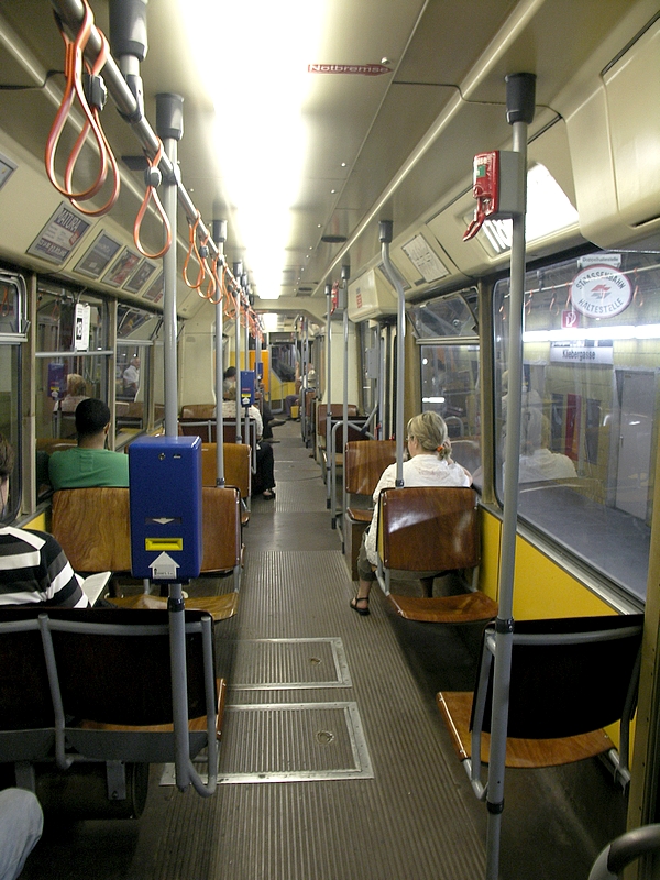 E2 - 4049 - 005