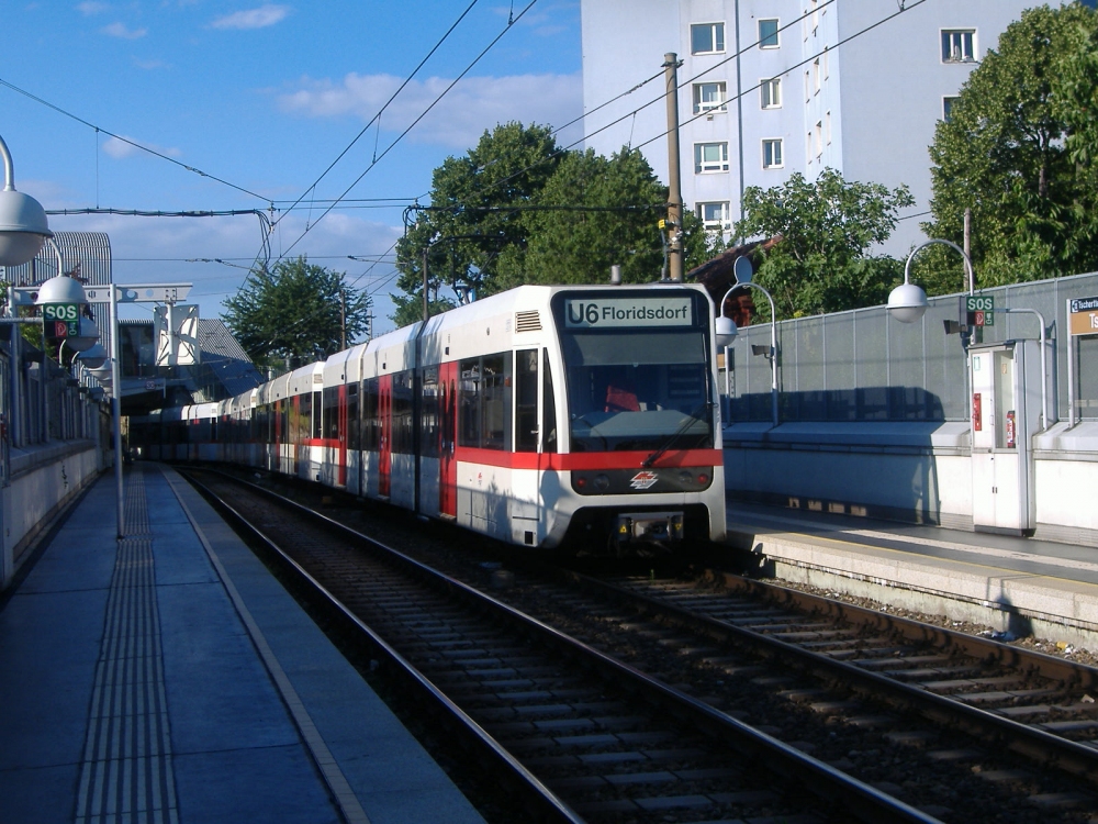 U6