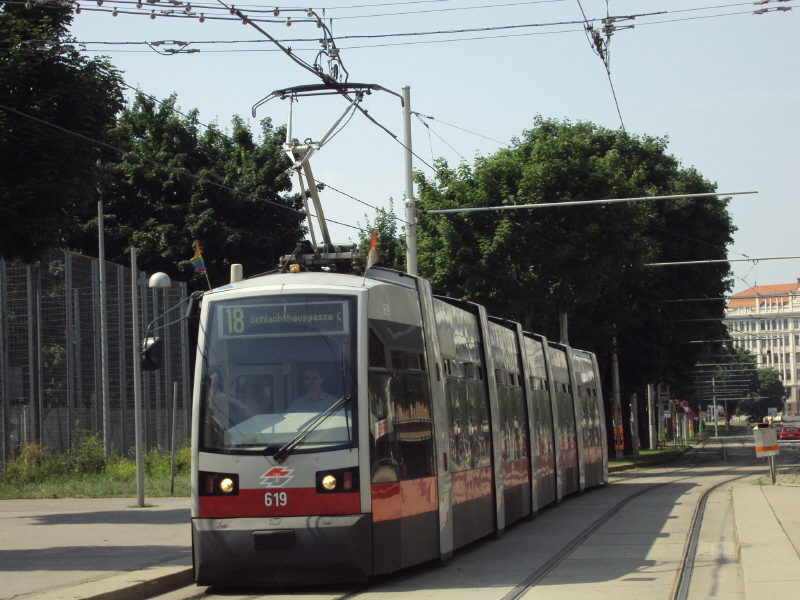 B 619 - Linie 18