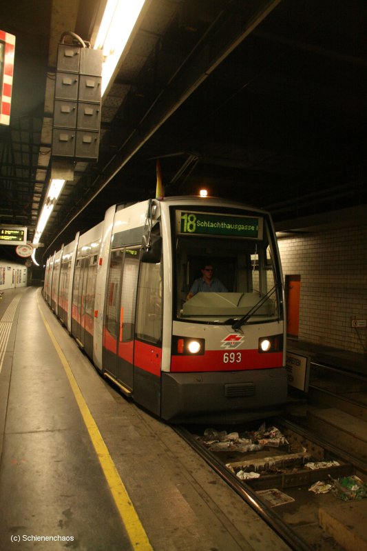 B 693