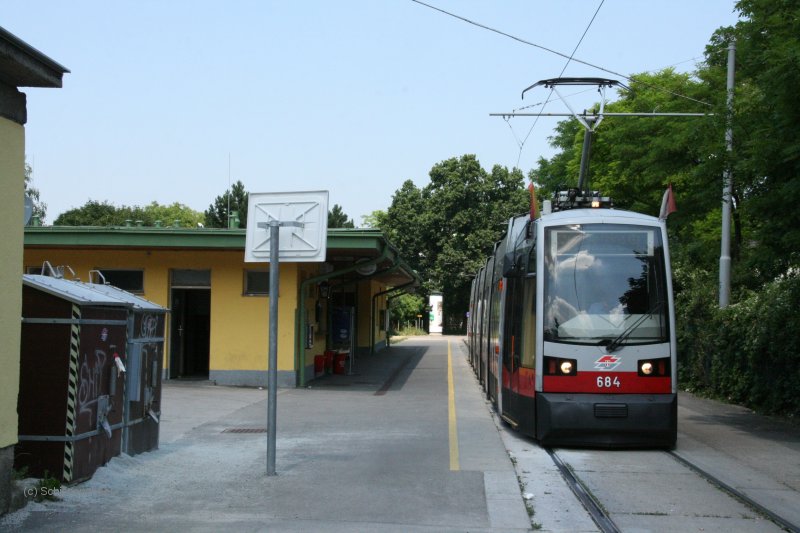 B 684