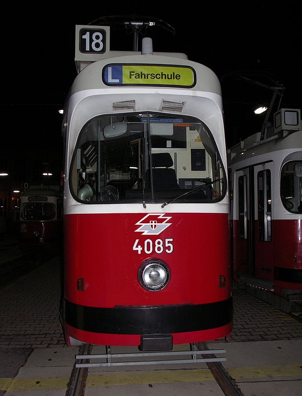 E2 - 4085 - 003