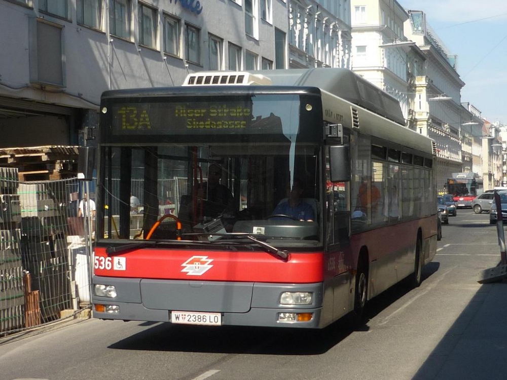 NL243_8536_13A_Weyringergasse_12-07-2010