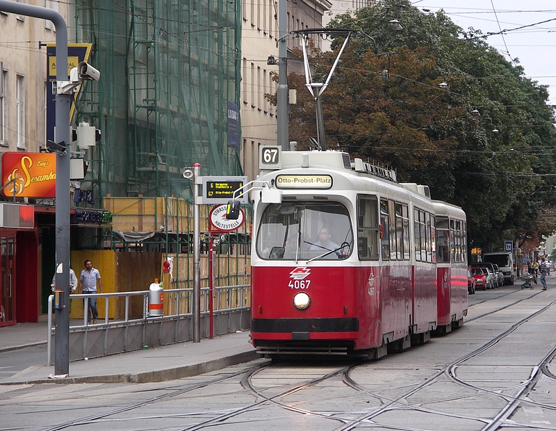 E2 - 4067 - 003