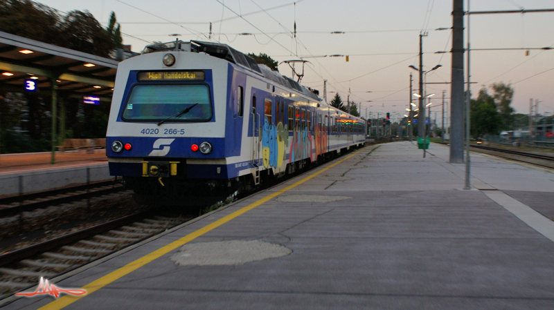 2010/09/21 | 4020 266-5 auf Linie S45