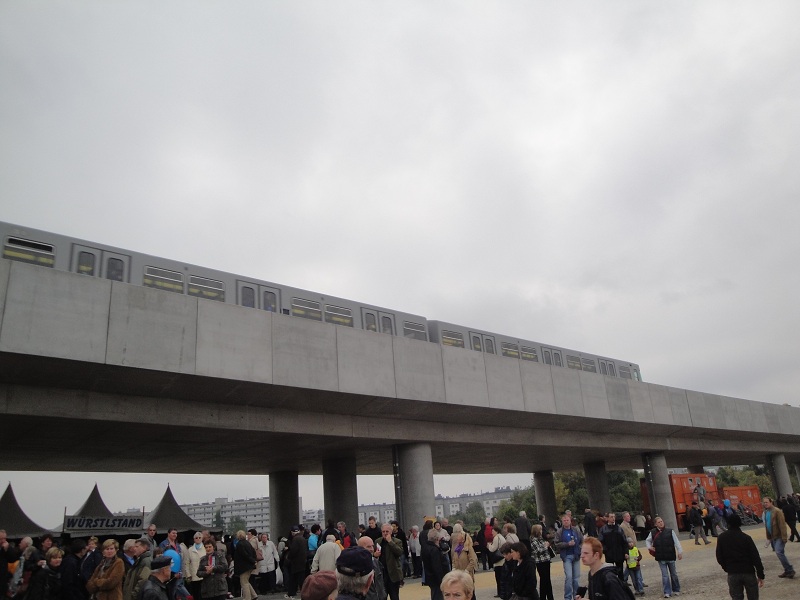 Station Aspernstraße 4