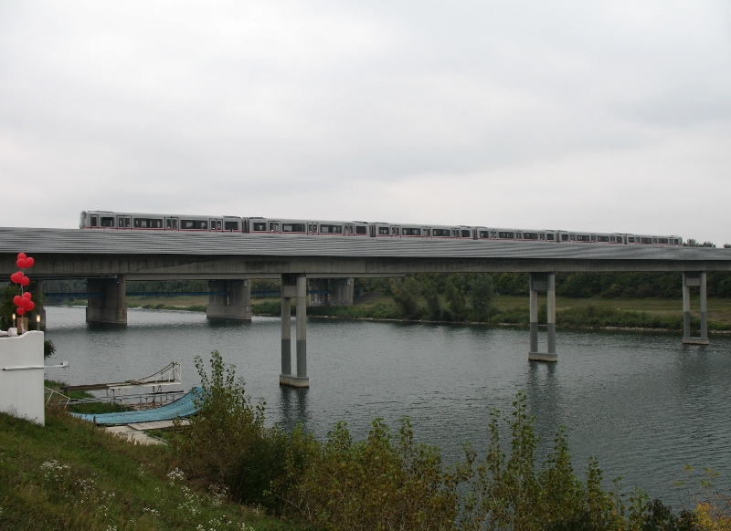 Donaustadtbrücke 1 2