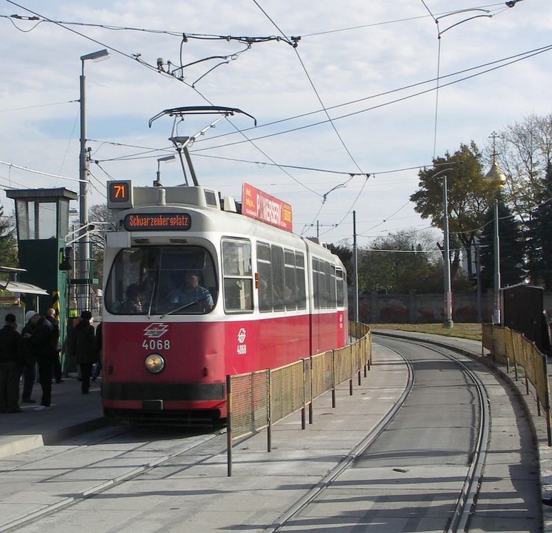 E2 - 4068 - 004