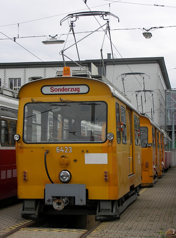 LH - 6423 - 001