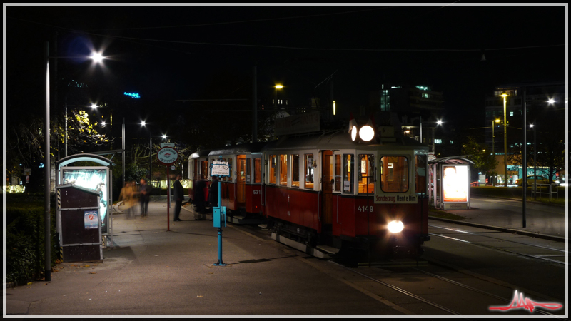 2010/11/13 | M 4149 + m3 5312 + m3 am Karlsplatz