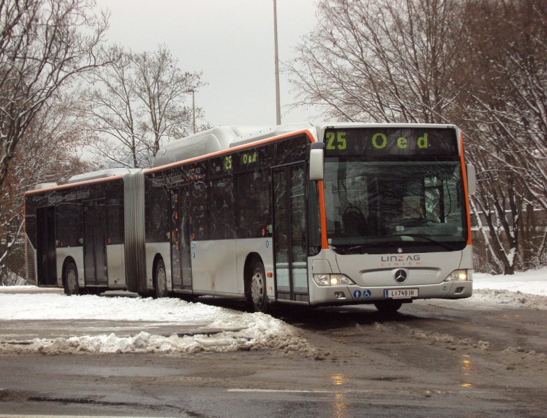 Mercedes Benz Citaro O530 G 334 - Linie 25