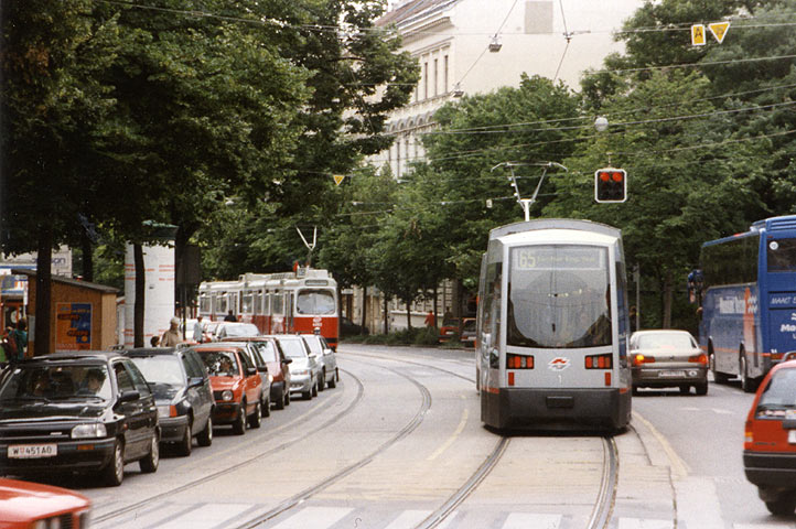 1 (65) - Bild 03