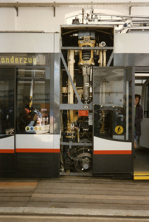 A 1 - Portalfahrwerk 1