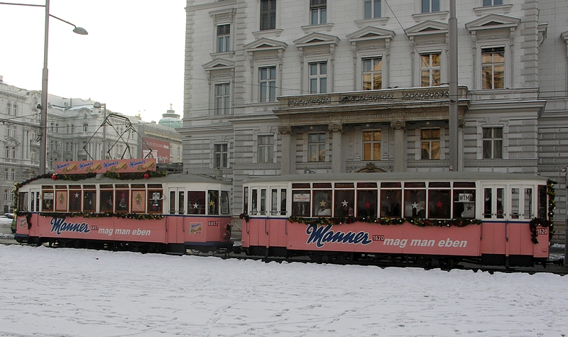 Manner Christkindl-Sonderzug 2010 - 005