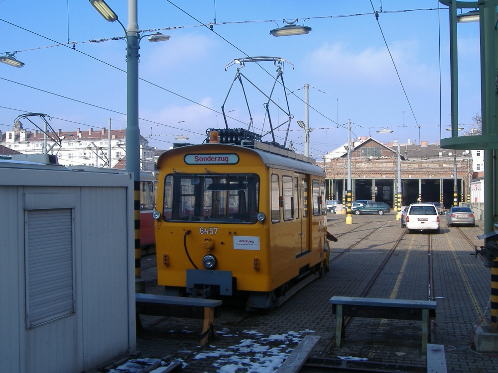 6457 - FAV
