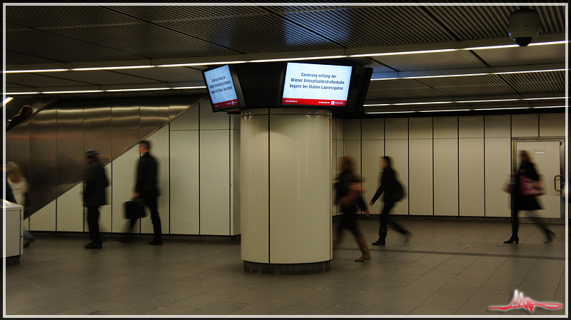 2011/03/11 | "advertiSCREENs" in der Station 'Stephansplatz' - Bild 01