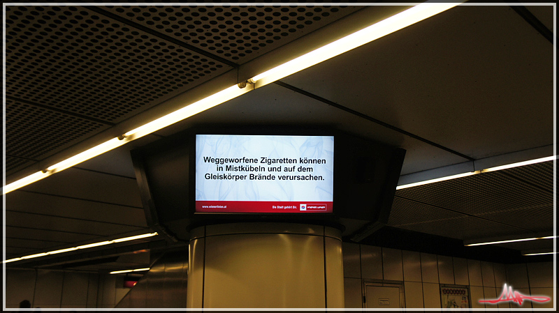 2011/03/11 | "advertiSCREENs" in der Station 'Stephansplatz' - Bild 02