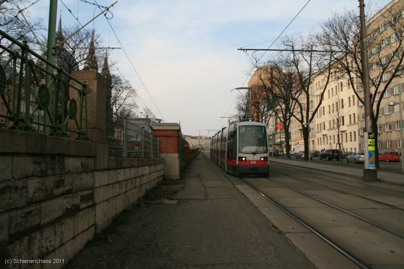 B 639