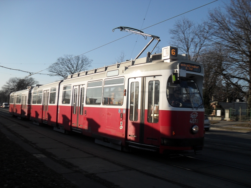 E2 4073