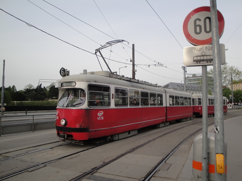 6er beim Südbhf. 1