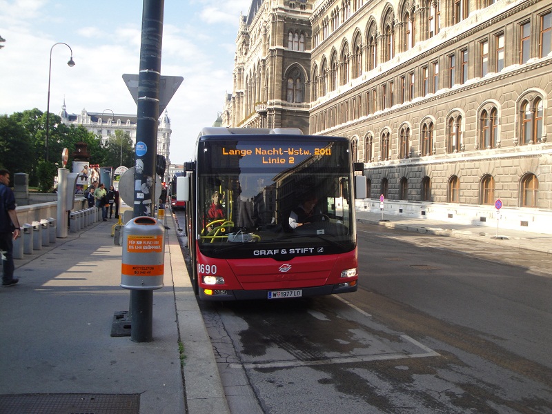 1_Busshuttle 2